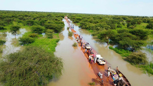 Les routes de l'impossible (Tchad, le désert prend l'eau) S17 (2/5)