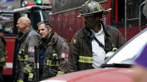 Chicago Fire (Entrée en guerre) S7 (2/22)