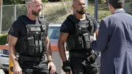 S.W.A.T. *2017 (Un père à bout de nerfs) S8 (6/22)