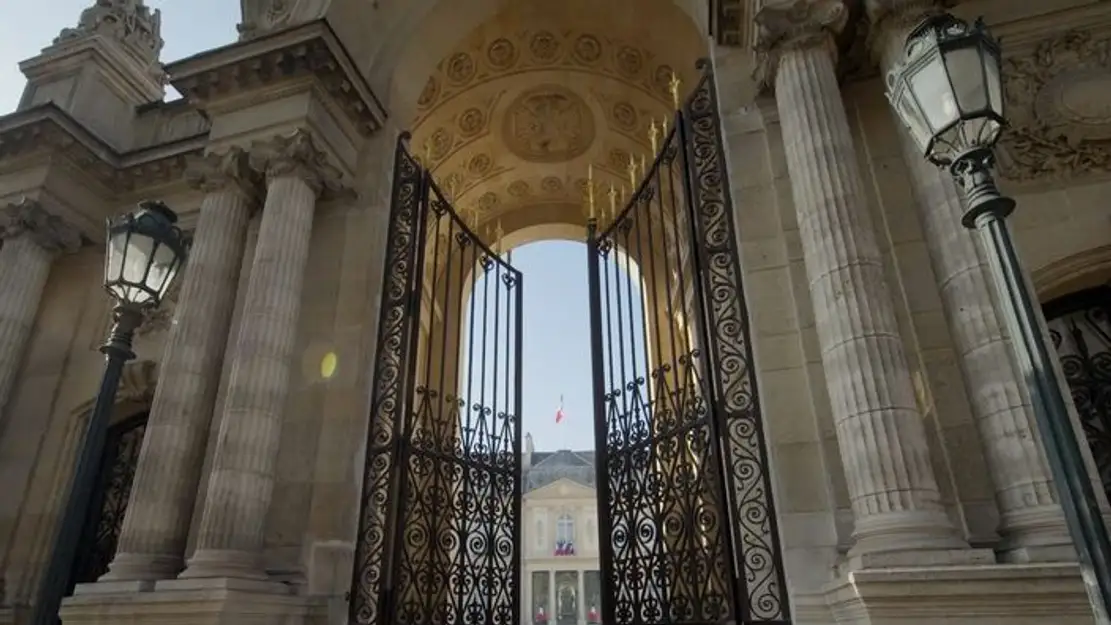 Dissolution, histoire d'un séisme politique