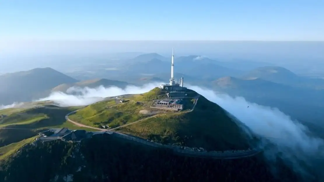 Le monde mystérieux des nuages