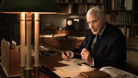De Gaulle, l'éclat et le secret