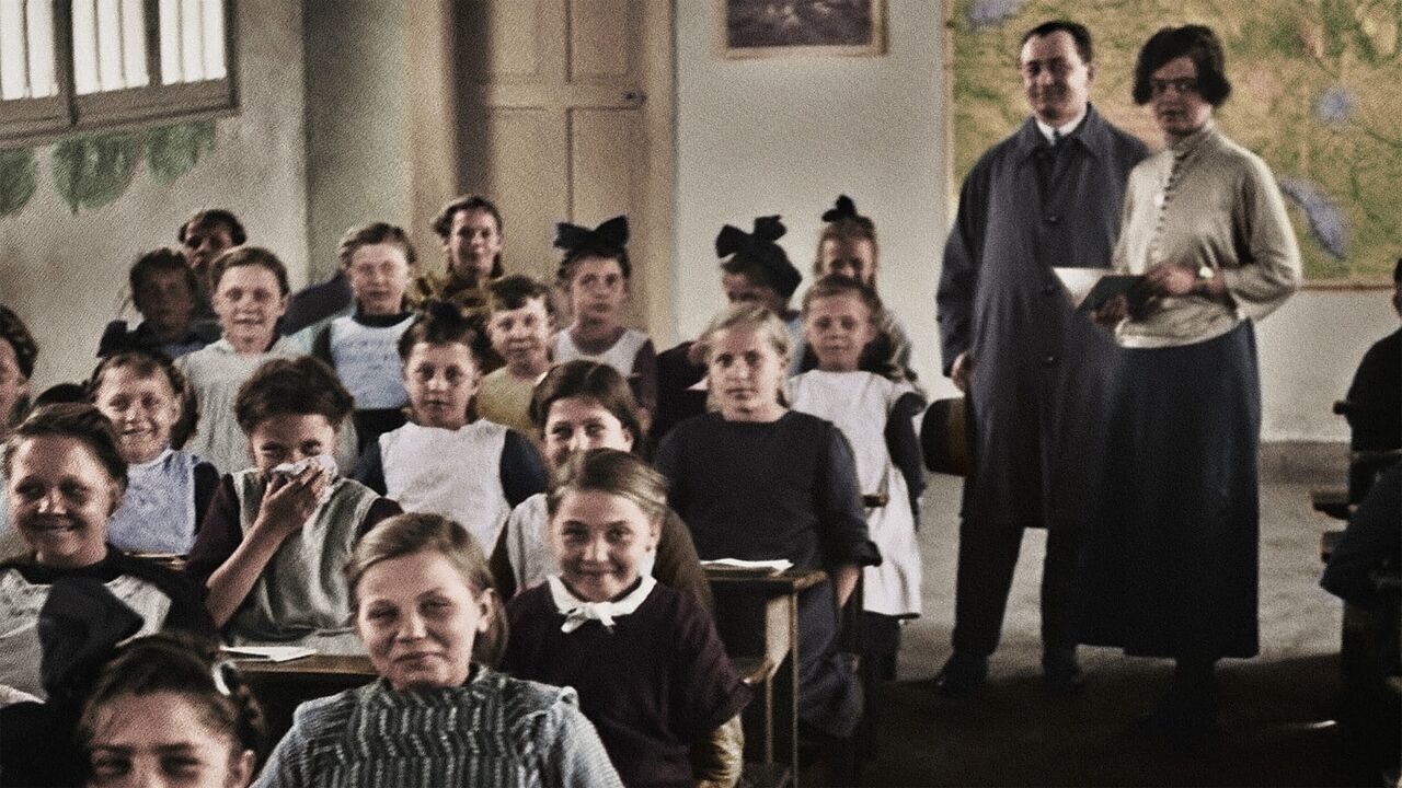 Histoires d'une nation : l'école