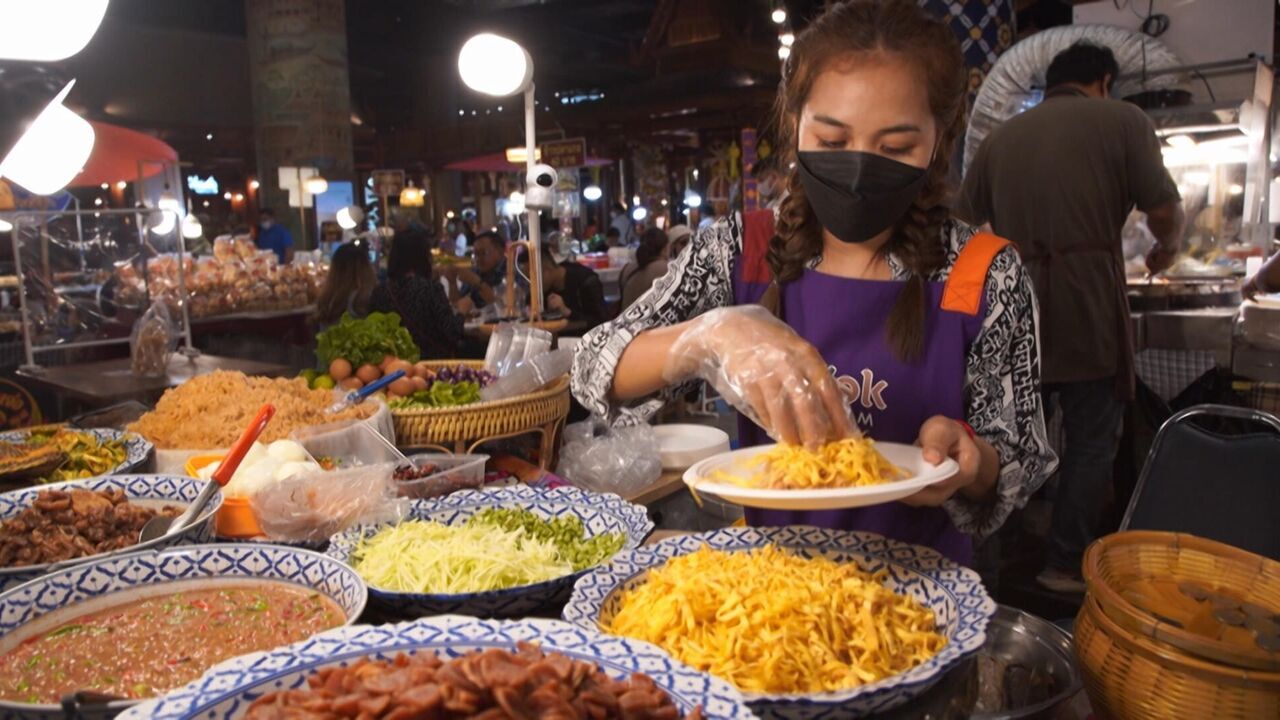 Une cuisine thaï patron