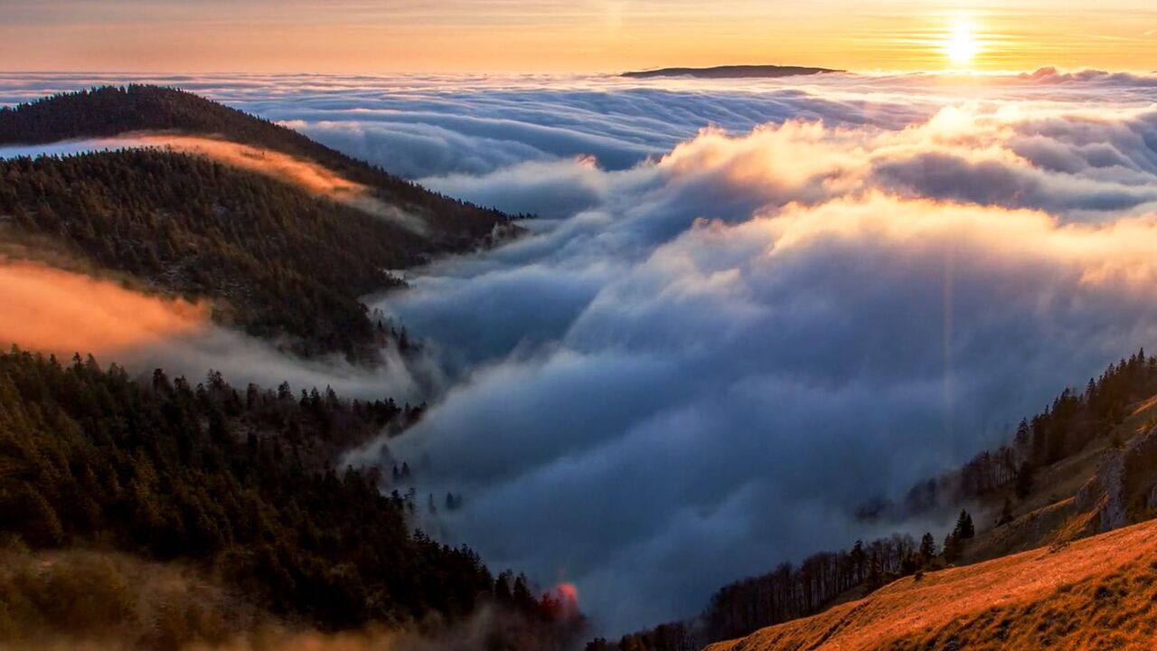 Le monde mystérieux des nuages