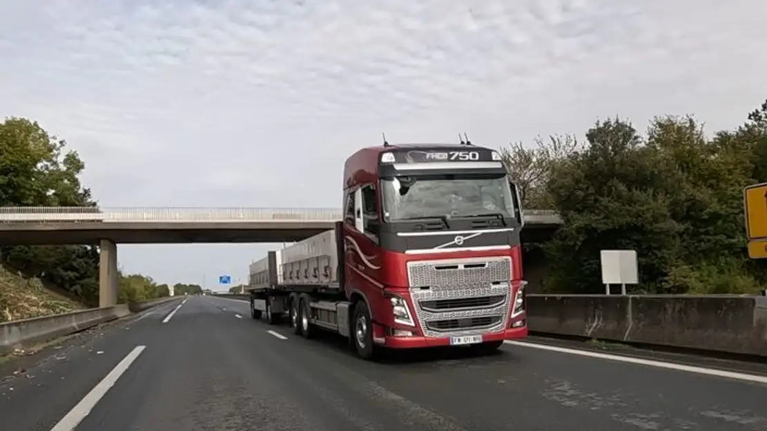 Les routiers : profession chauffeur poids lourd